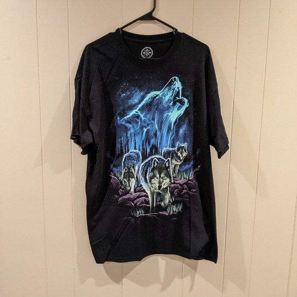 Other - Wolf All Over Print Big Graphic Print Black T-Shirt - Size Men's XL